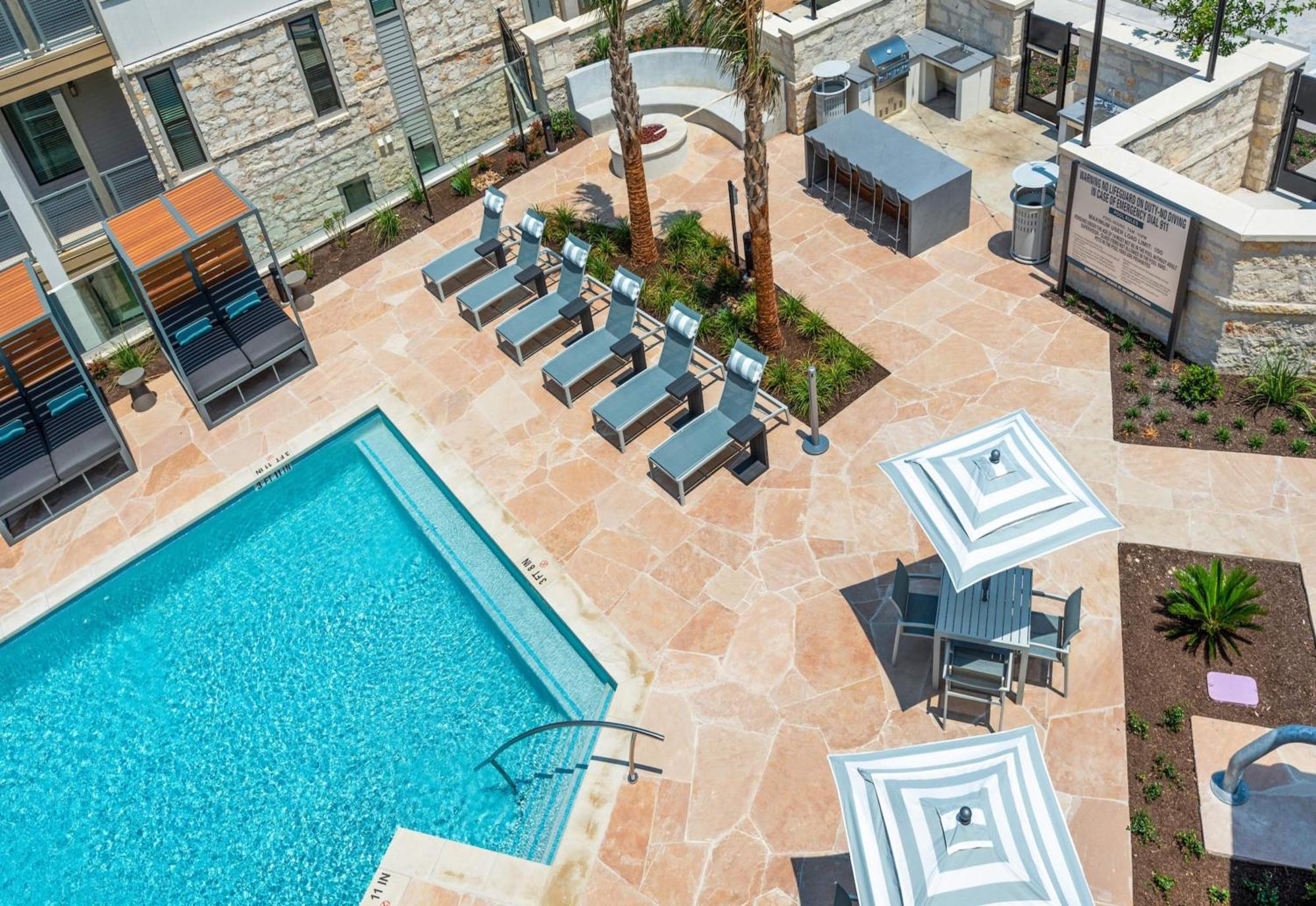 The Artesian Apartments By Barsala The Hills Exterior photo